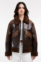 Topshop Chaqueta efecto piel combinada. marr&oacute;n