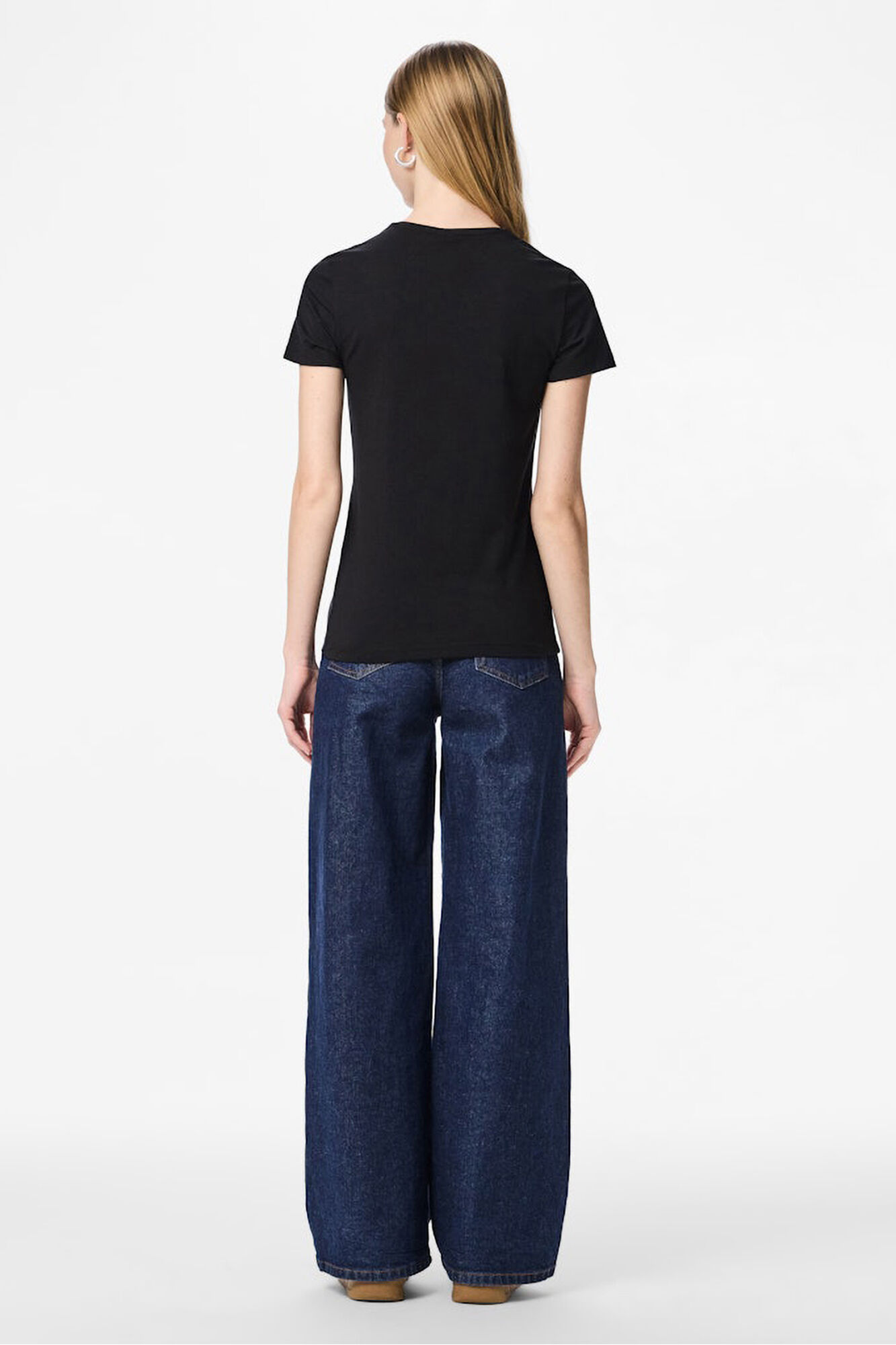 Pieces Camiseta b&aacute;sica