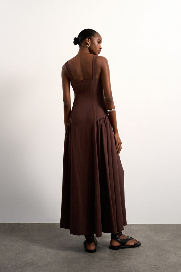 Topshop Vestido midi de tirantes marr&oacute;n