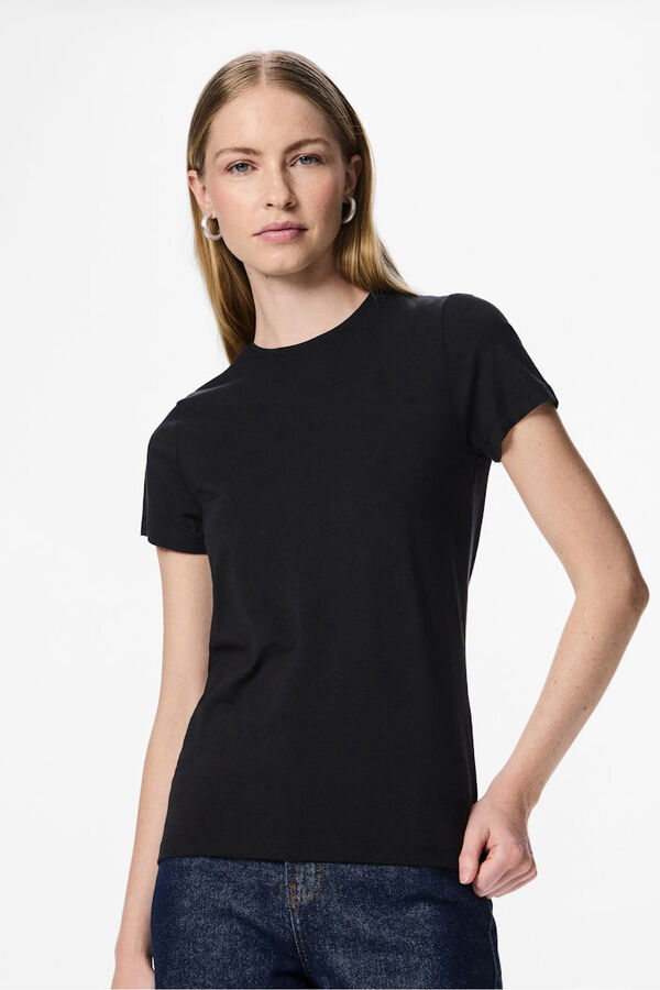 Pieces Camiseta b&aacute;sica negro