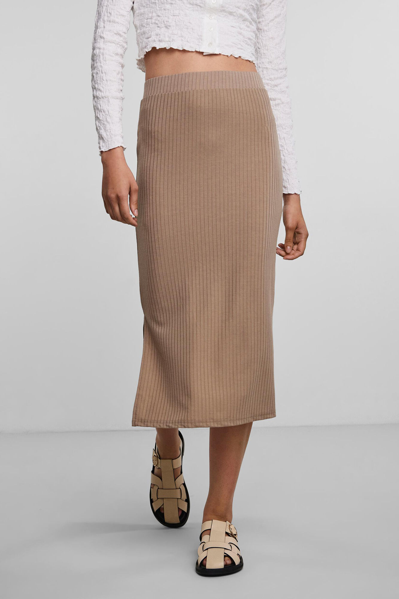 Pieces Falda midi