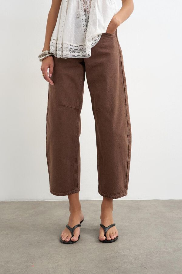 Topshop Jeans barrel tiro alto marr&oacute;n