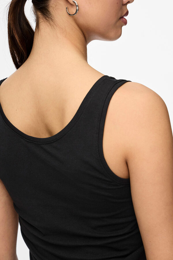 Pieces Tank top b&aacute;sico negro