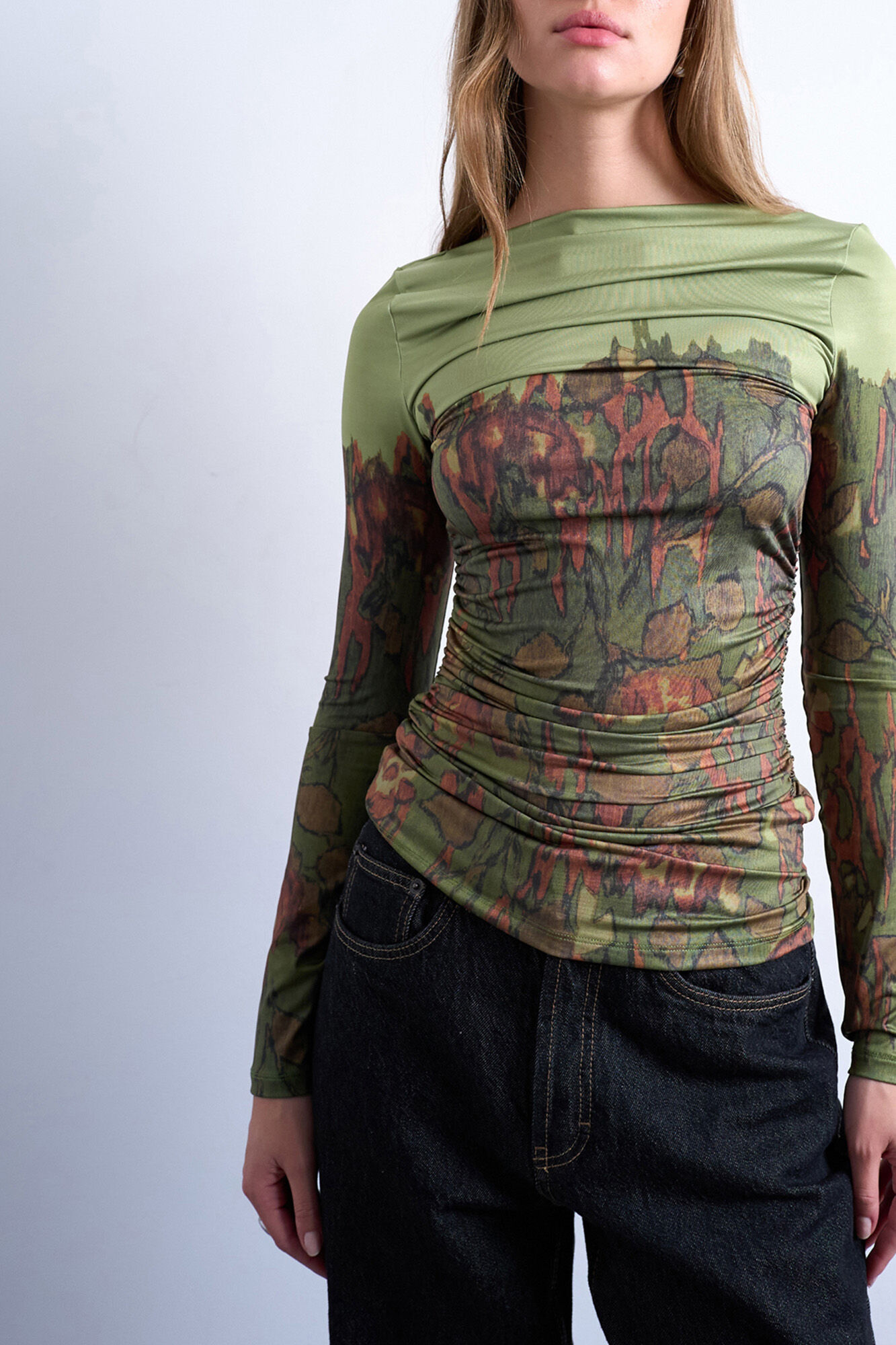 Topshop Top de manga larga con cuello barco, poli&eacute;ster reciclado y elastano