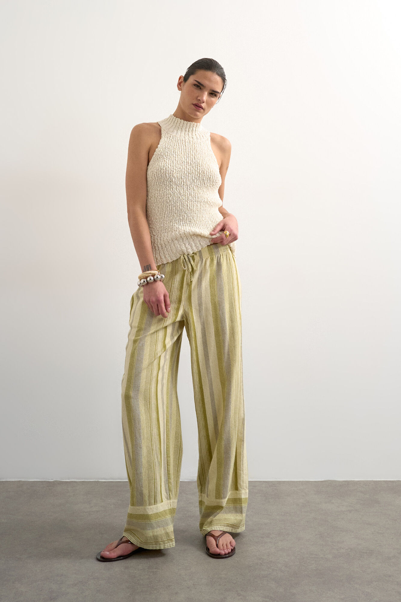 Topshop Pantal&oacute;n estampado de cord&oacute;n