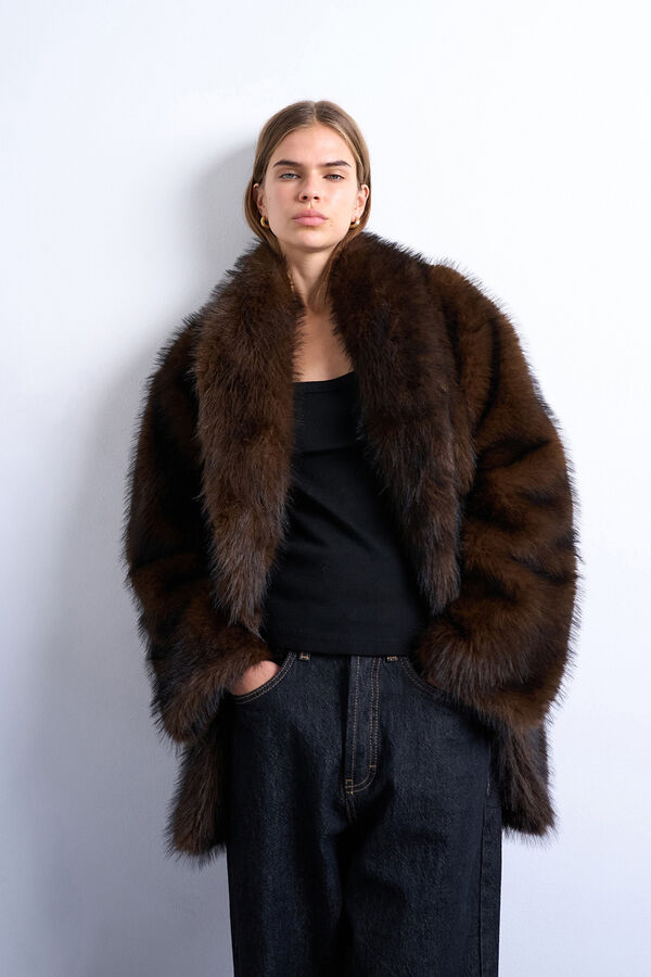 Topshop Chaqueta de pelo marr&oacute;n