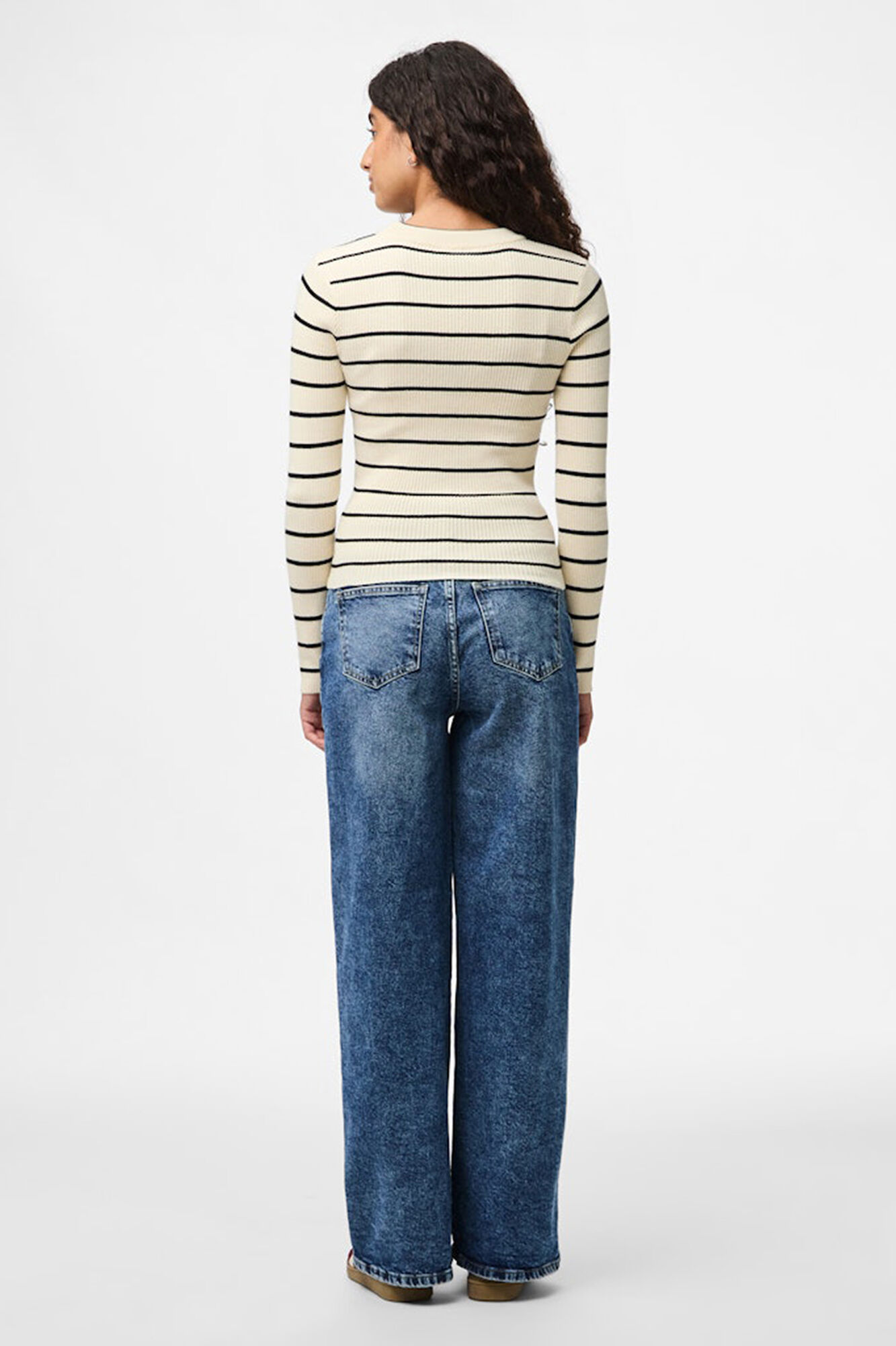 Pieces Jersey fino ajustado