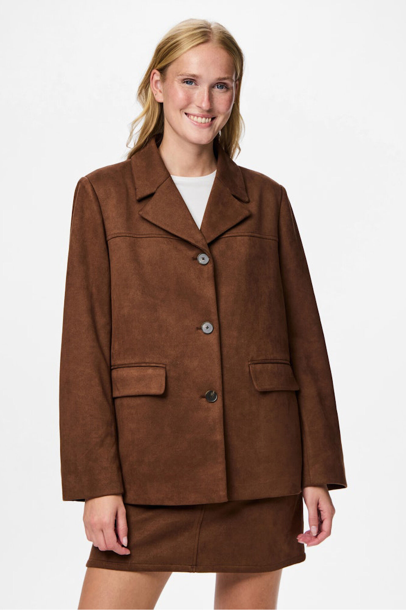 Pieces Chaqueta blazer antelina