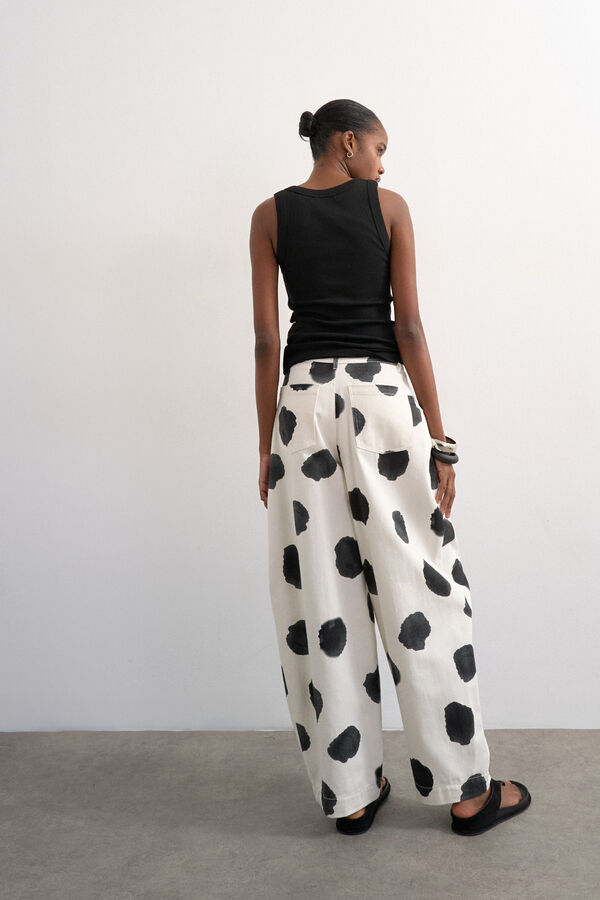 Topshop Pantal&oacute;n estampado barrel fit rosa