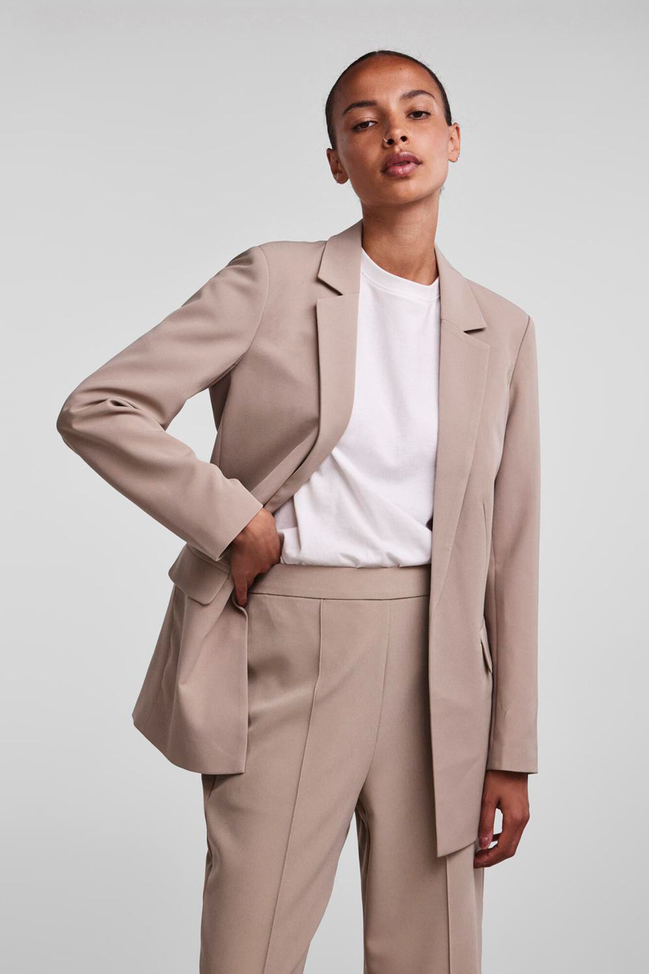 Pieces Blazer b&aacute;sica