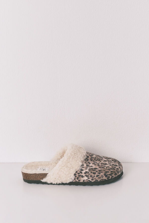 Women'secret Zapatillas tipo zueco borreguito animal print estampado