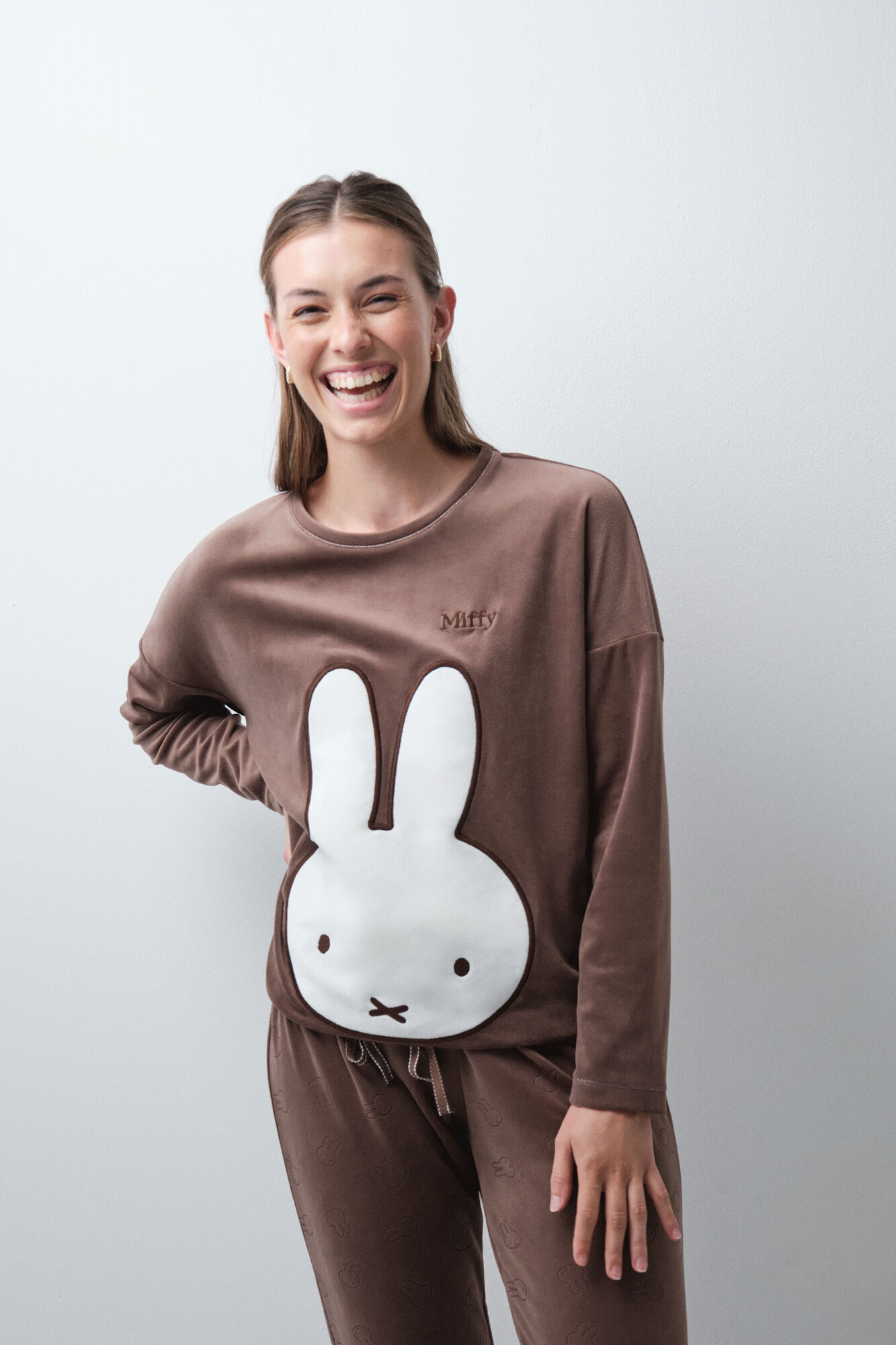 Women'secret Pijama largo terciopelo Miffy 3D