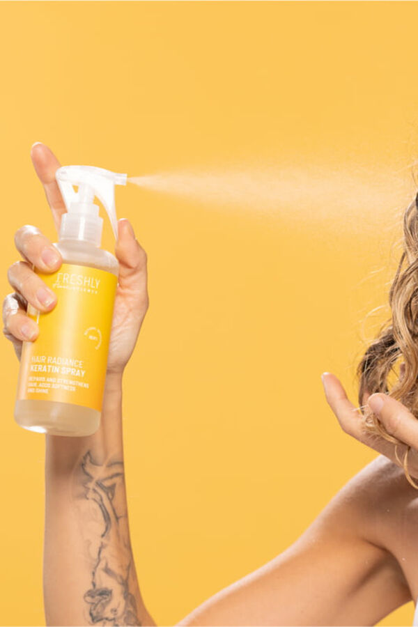Freshly Cosmetics Hair Radiance Keratin Spray Capilar blanco