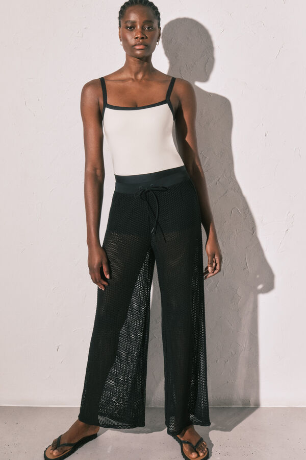 Women'secret Ba&ntilde;ador escote recto blanco semi brillante marfil