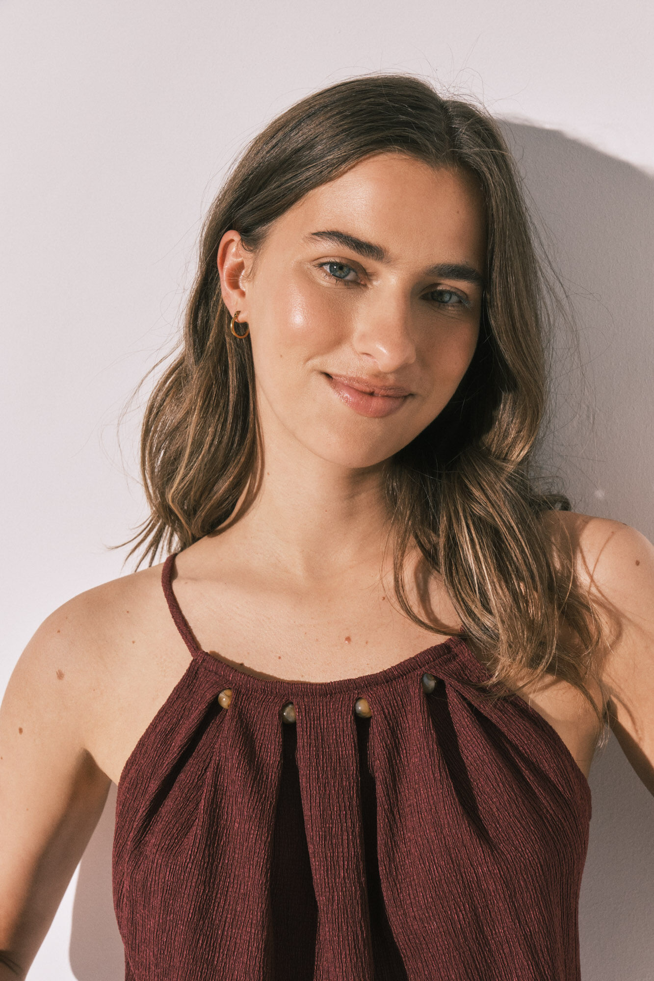 Women'secret Top tirantes cuentas granate