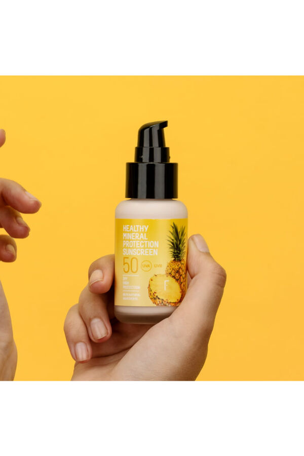 Freshly Cosmetics Healthy Mineral Protector solar blanco