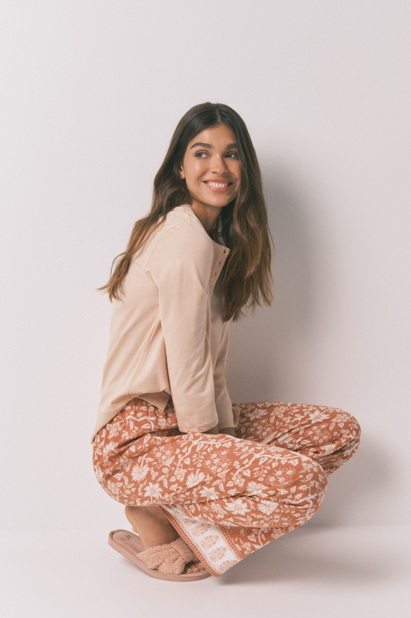 Women'secret Pantal&oacute;n largo viscosa flores naranja