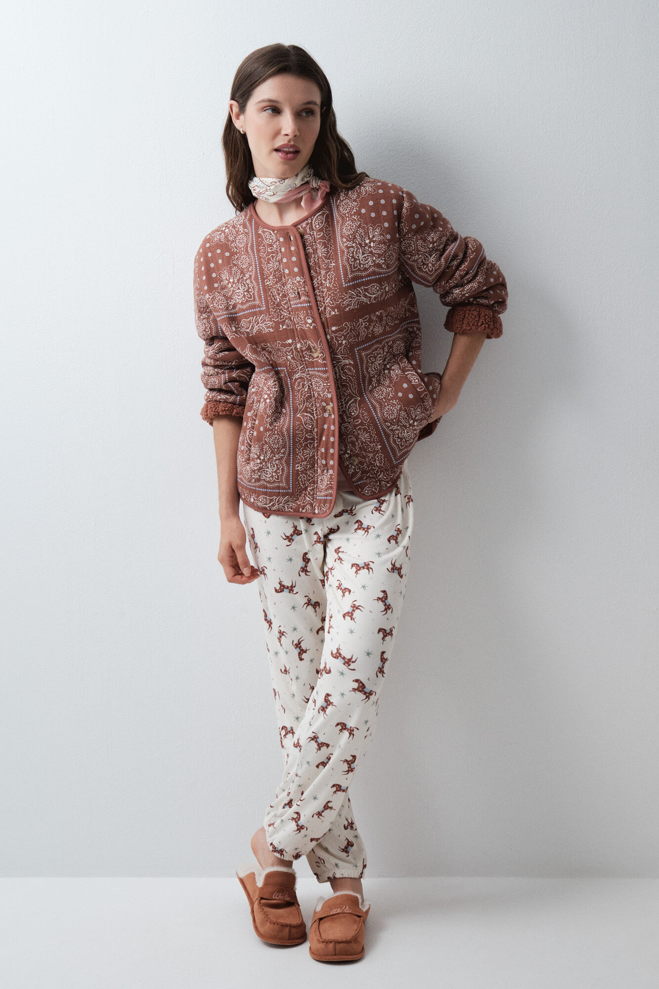Women'secret Bata corta chaqueta estampado bandana