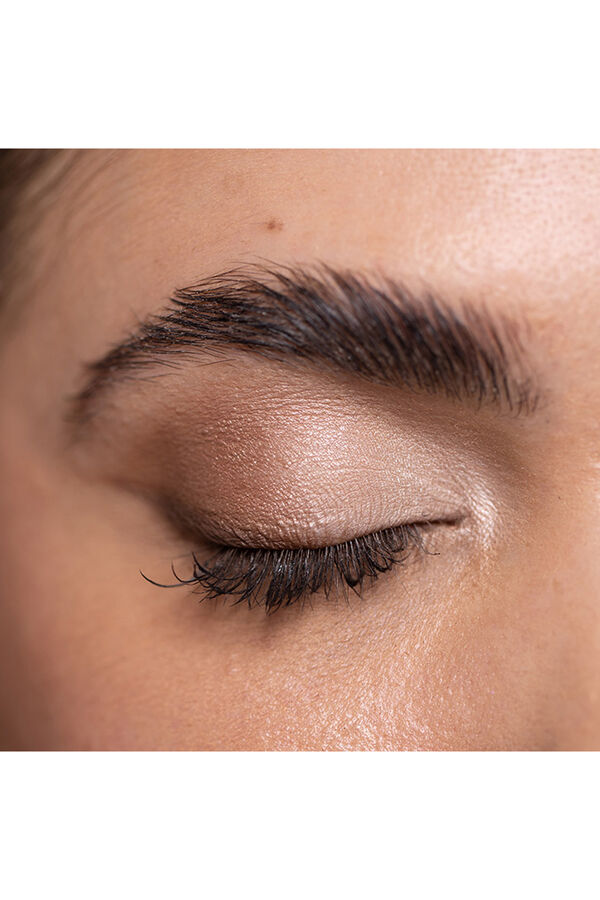 Freshly Cosmetics Mineral Eyeshadow Paleta  blanco