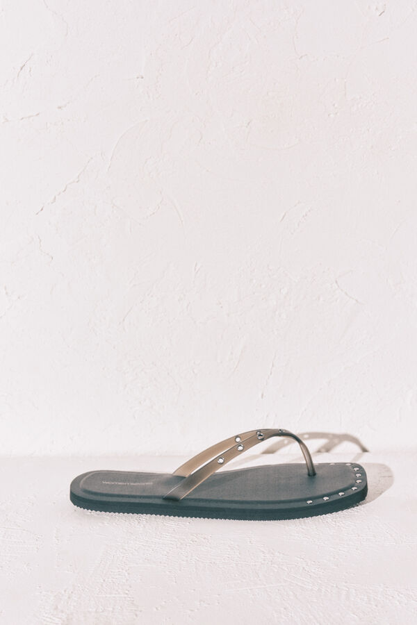 Women'secret Chanclas punta cuadrada negras tachuelas negro