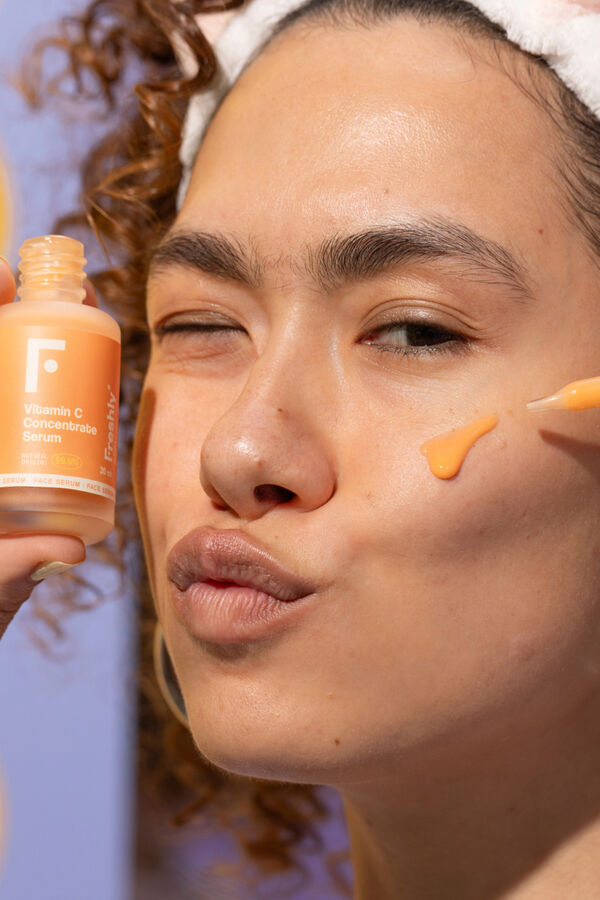 Freshly Cosmetics Vitamin C Concentrate Serum  blanco