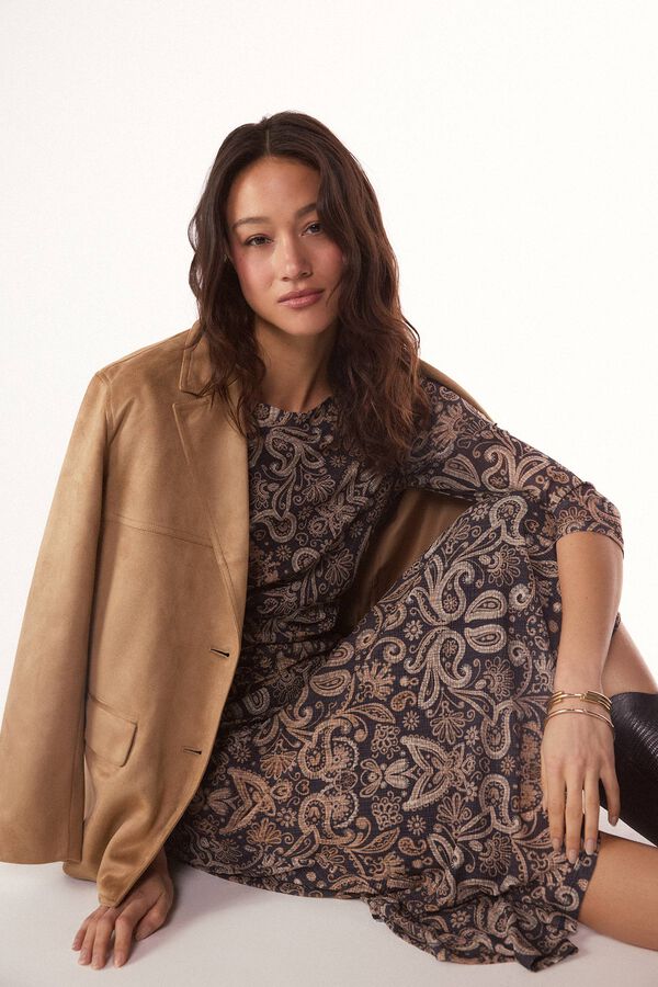 Conjunto de vestido, blazer y bota