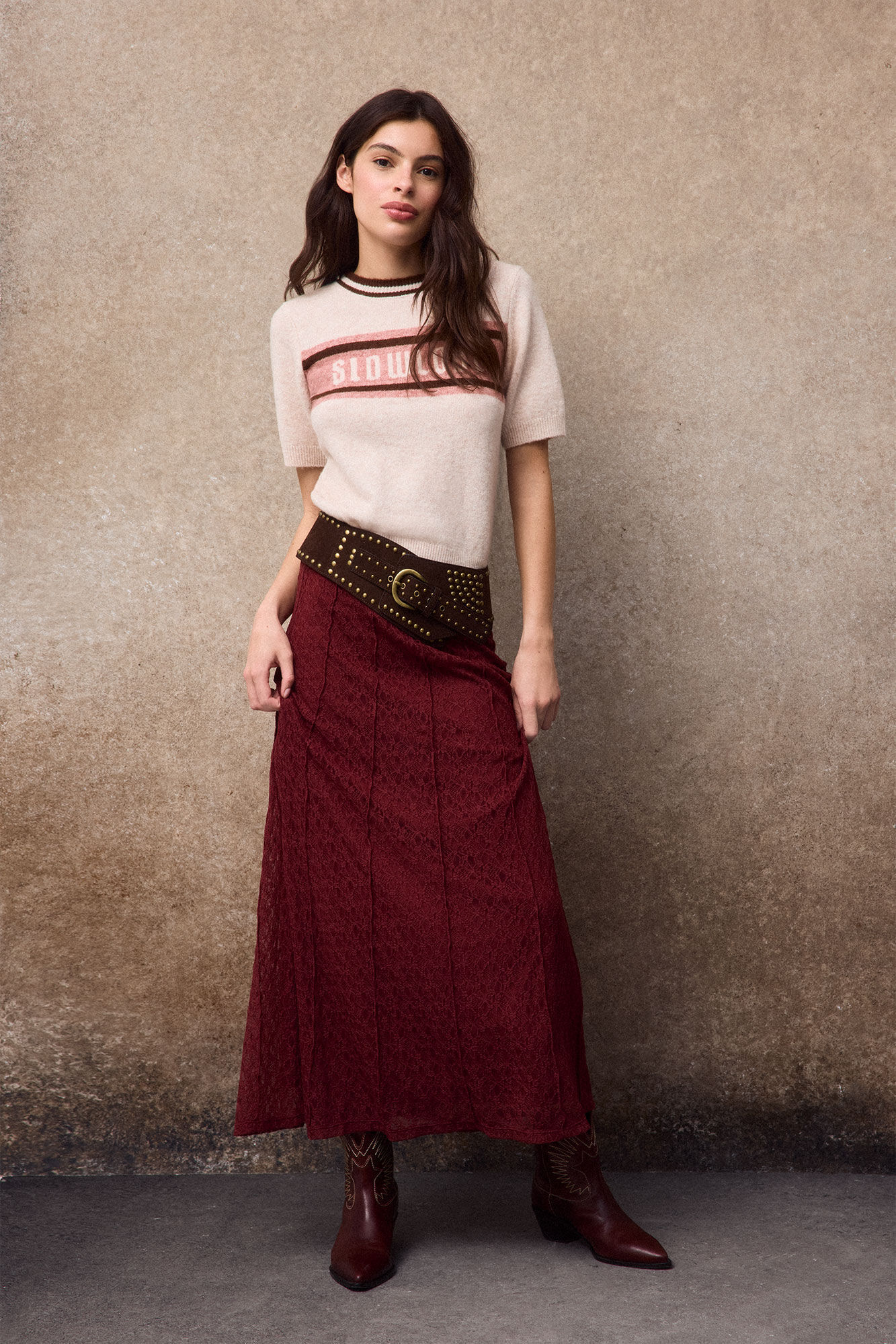 Conjunto de jersey y falda
