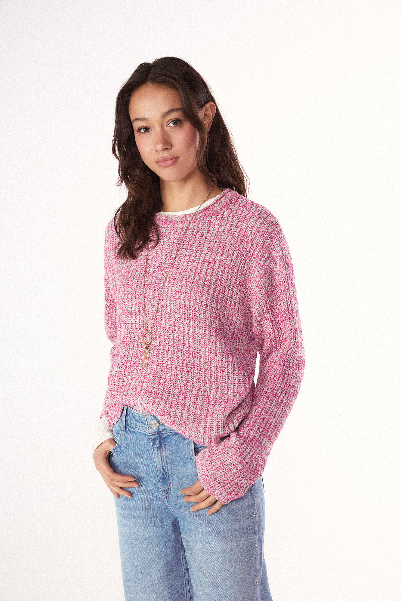 Conjunto de jersey, jeans y bota