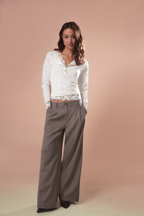 Conjunto de pantal&oacute;n, bota y camiseta