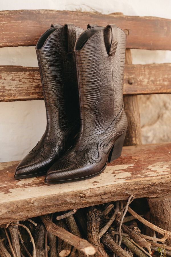 Conjunto de vestido y bota