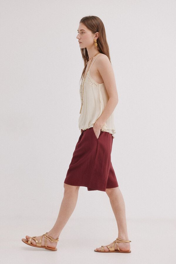 Conjunto de paisley y capri