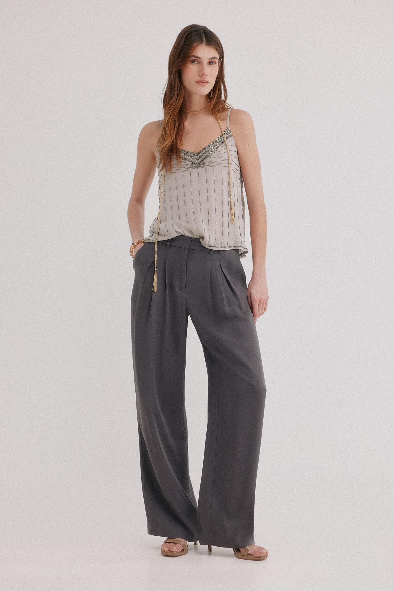 Conjunto de paloma y gabriela