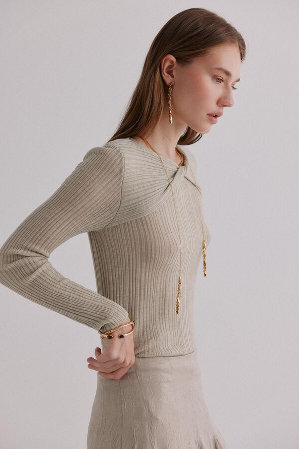 Conjunto de rosario y nabila