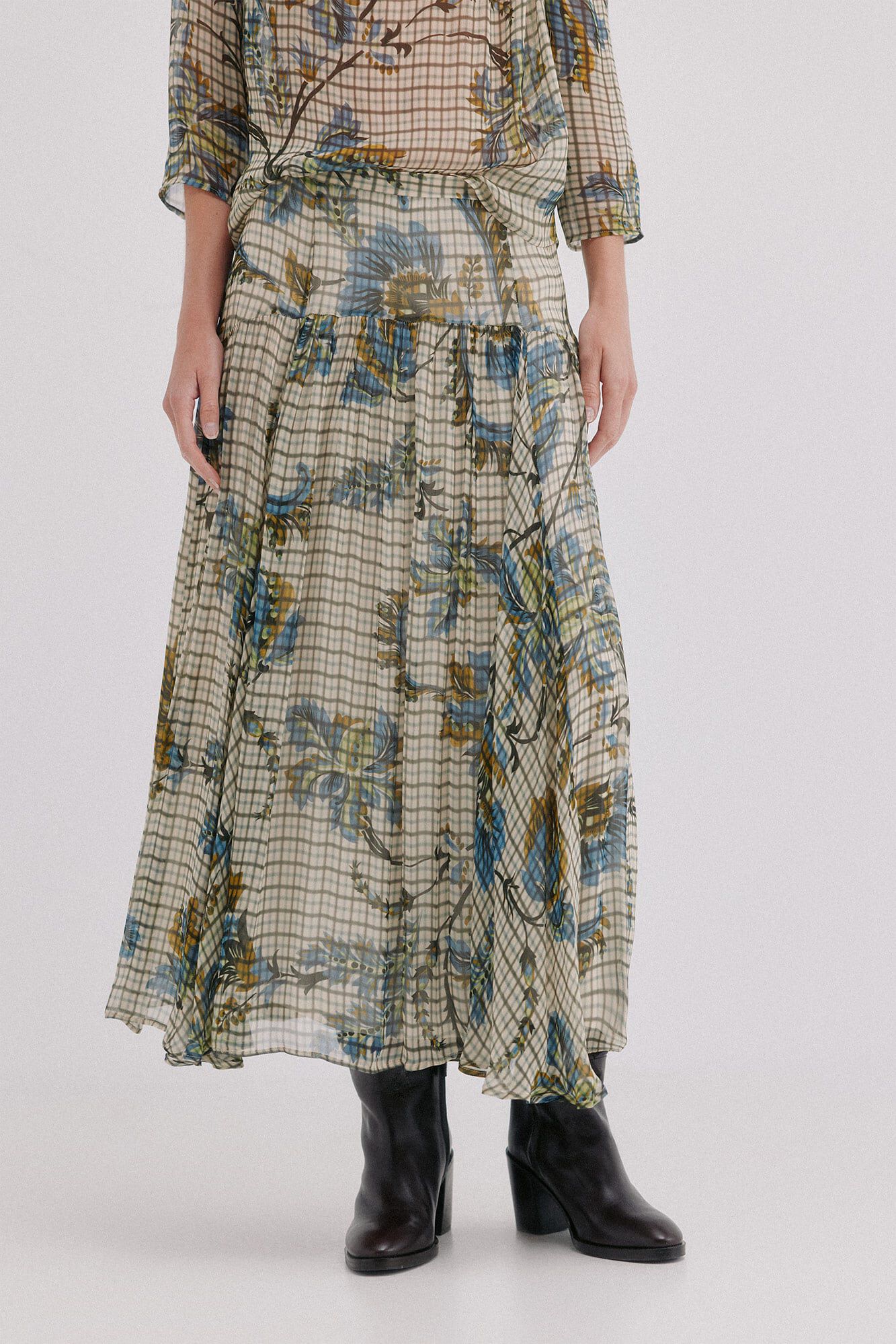 Conjunto de ruth, cianna y luisa